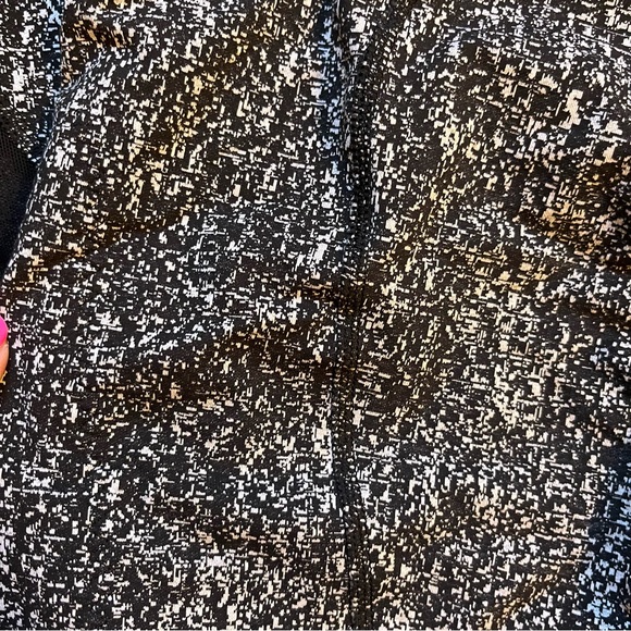 Lululemon run inspire tight black and white size 4 - Picture 5 of 5